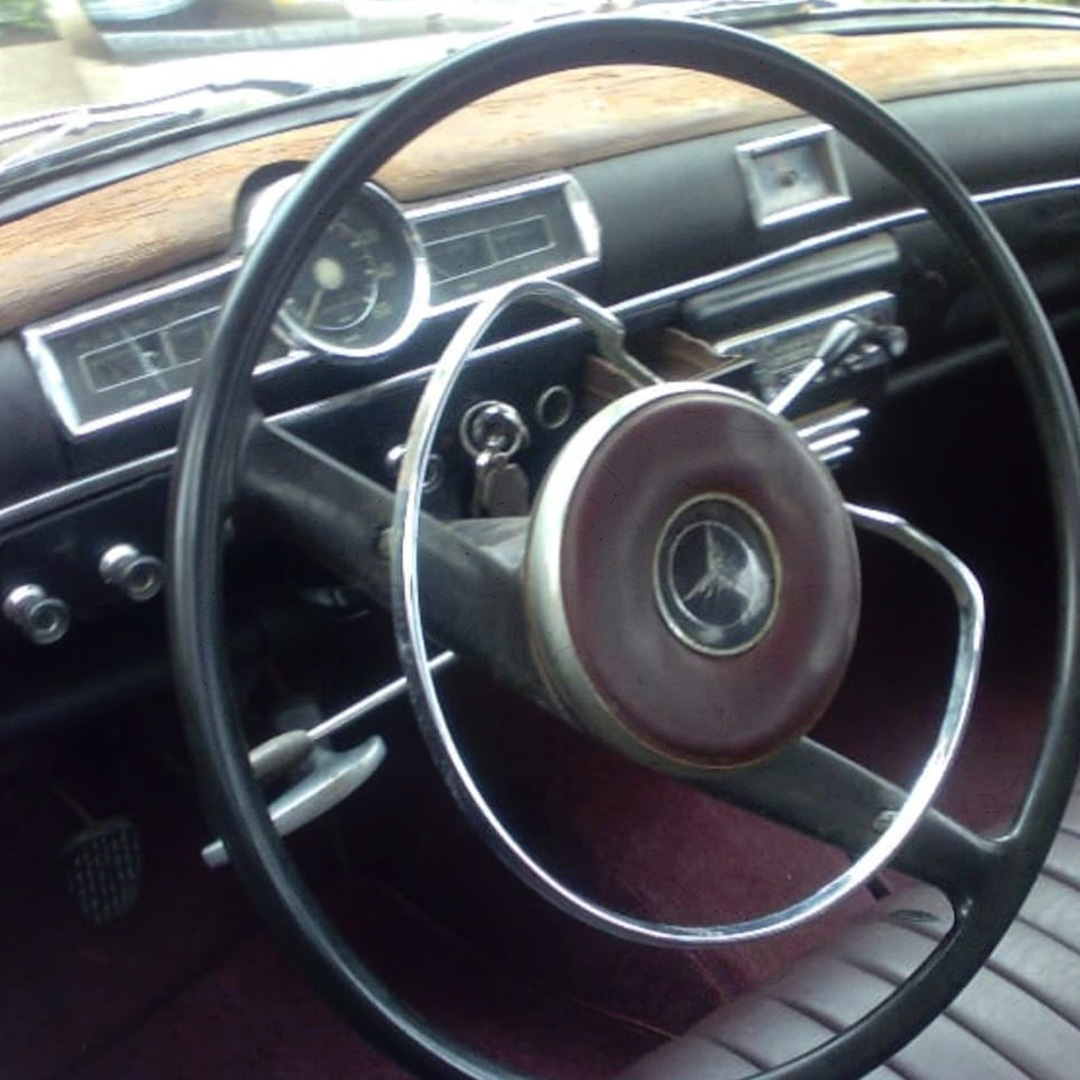 Mercedes 180 model 1969