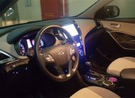 Hyundai Santa-Fee model 2016 25k kms