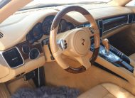 Porsche panamera Model 2011 74k kms