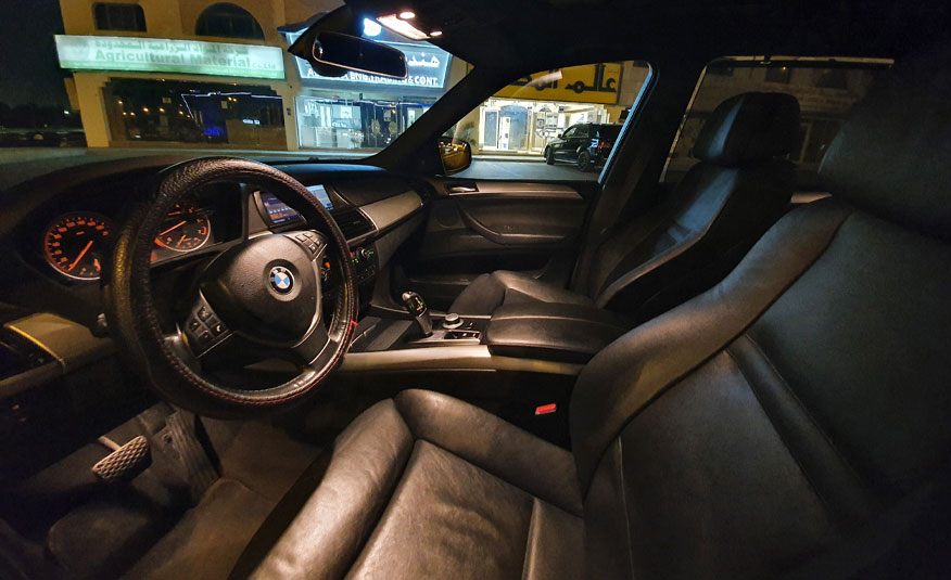 BMW x5 model 2010 78k kms
