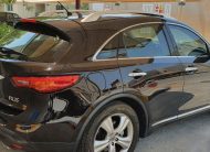 Infinity Q50 model 2012 74k kms