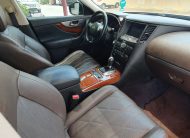 Infinity Q50 model 2012 74k kms