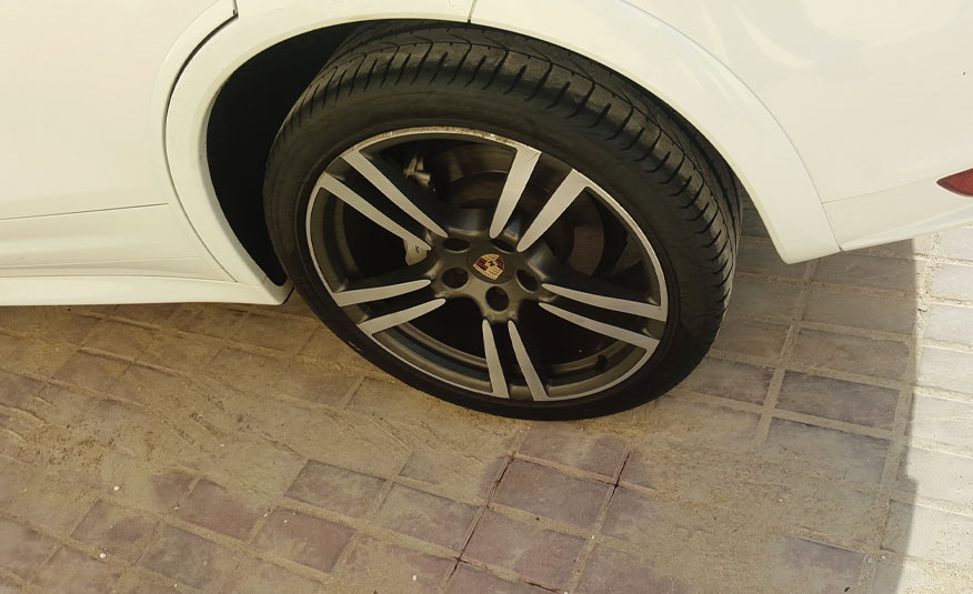 Porsche Cayenne 2013 GTS 61k kms