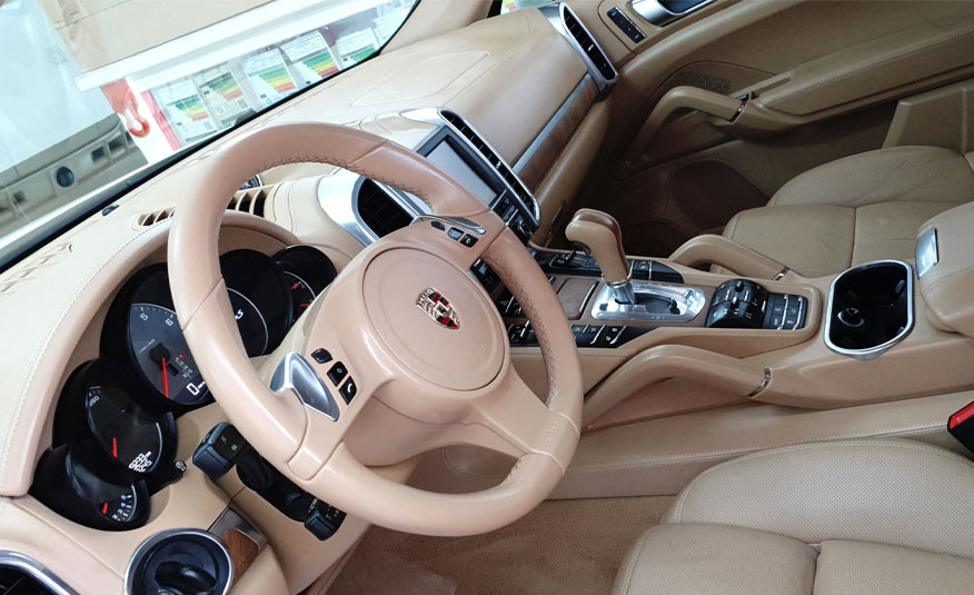 Porsche Cayenne 2011 GTS 87k kms