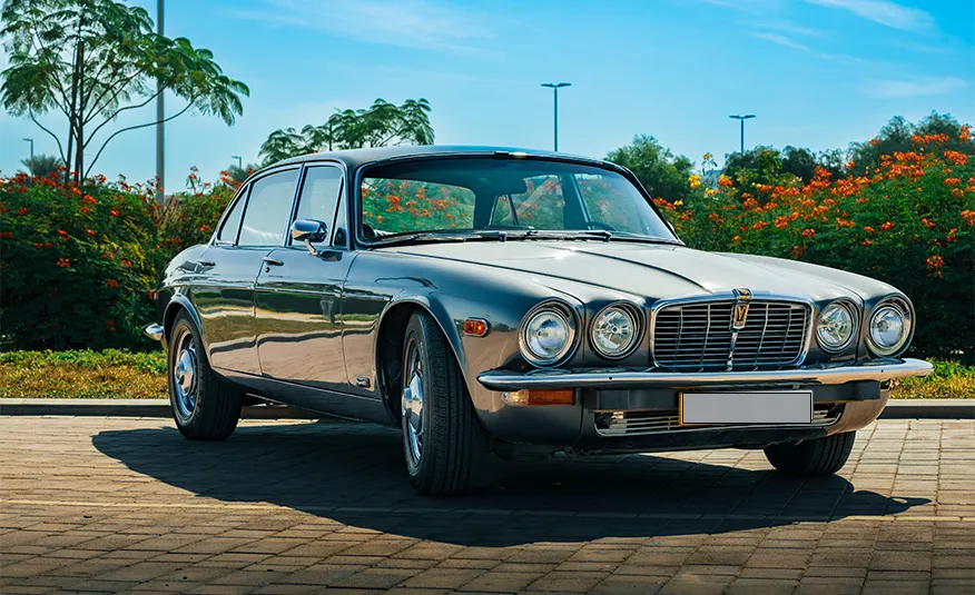 Classic Jaguar XJ-8