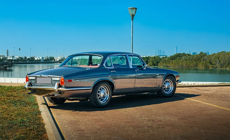 Classic Jaguar XJ-8