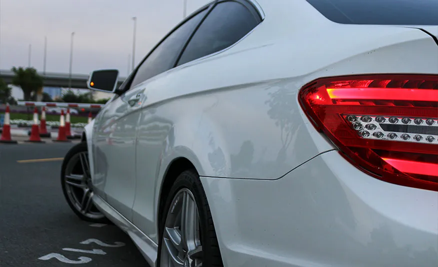 Mercedes C−250 Coupe AMG