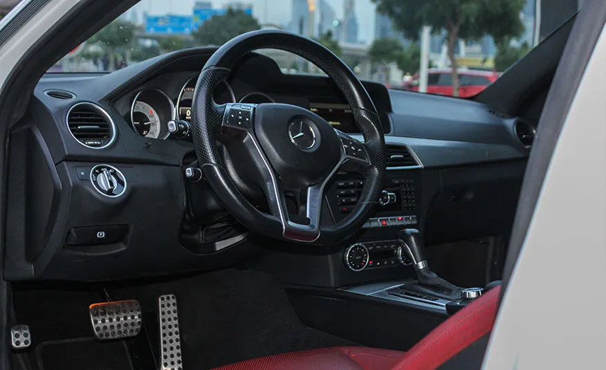 Mercedes C−250 Coupe AMG